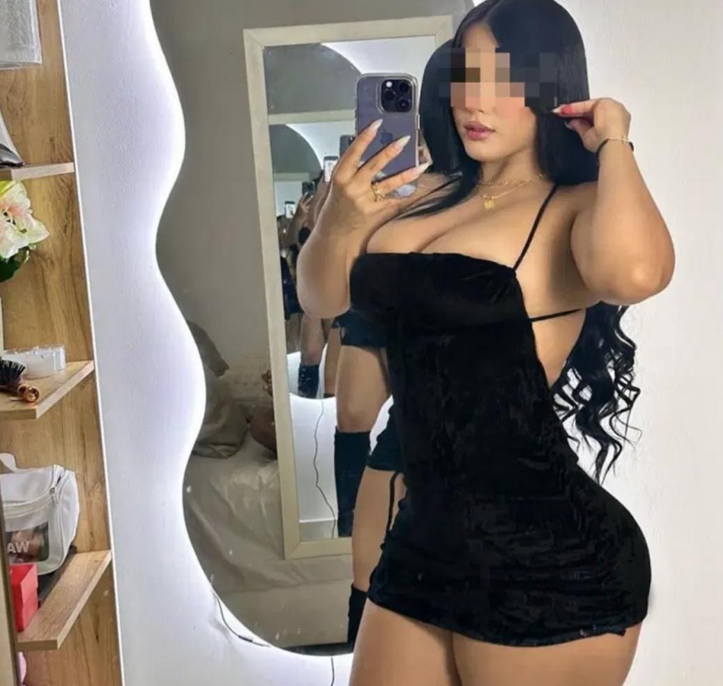 613211158 | KARINA | Chica