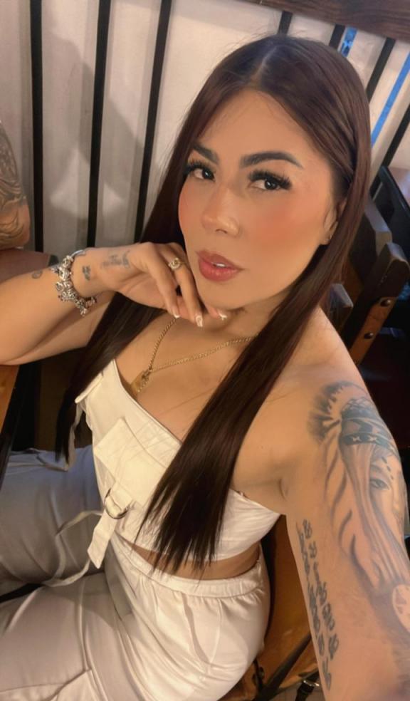 615547989 | MELANY | Chica