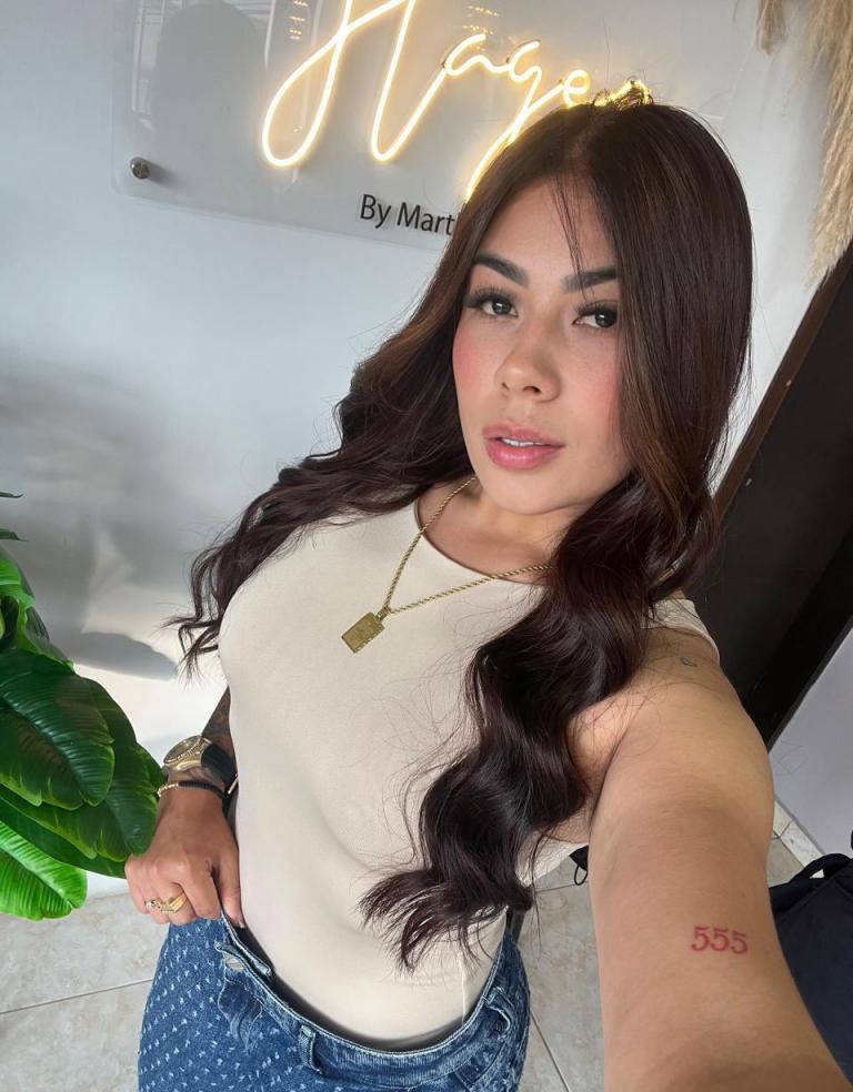 615547989 | MELANY | Chica