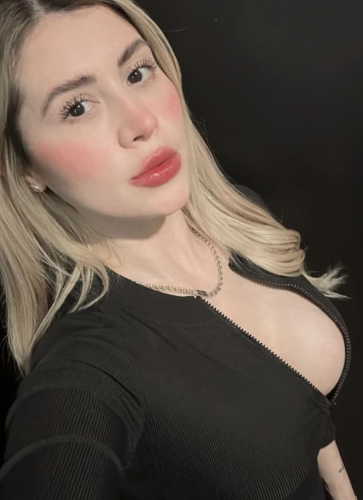 613835565 | VALENTINA | Chica