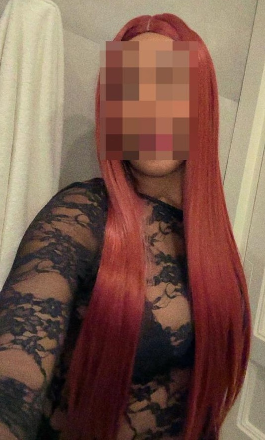 689708131 | LATINA | Chica