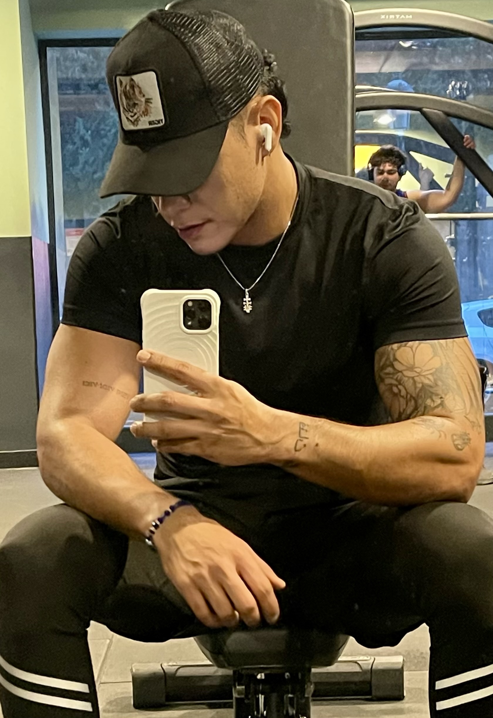 600418013 | MATEO | Chico