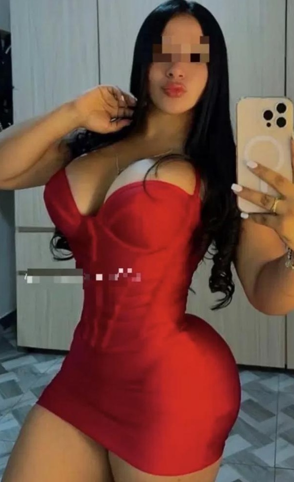 613211158 | KARINA | Chica