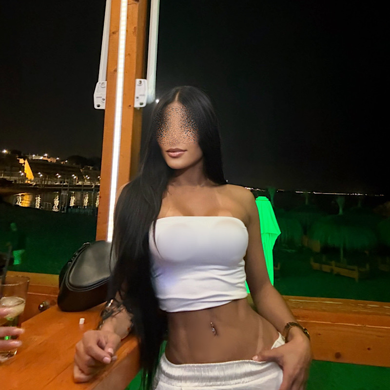 613347455 | ABBYBELLA | Chica