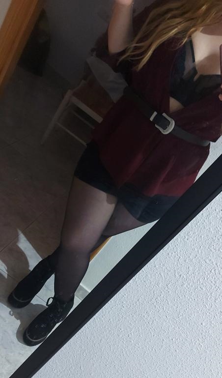 631693168 | SARA | Chica