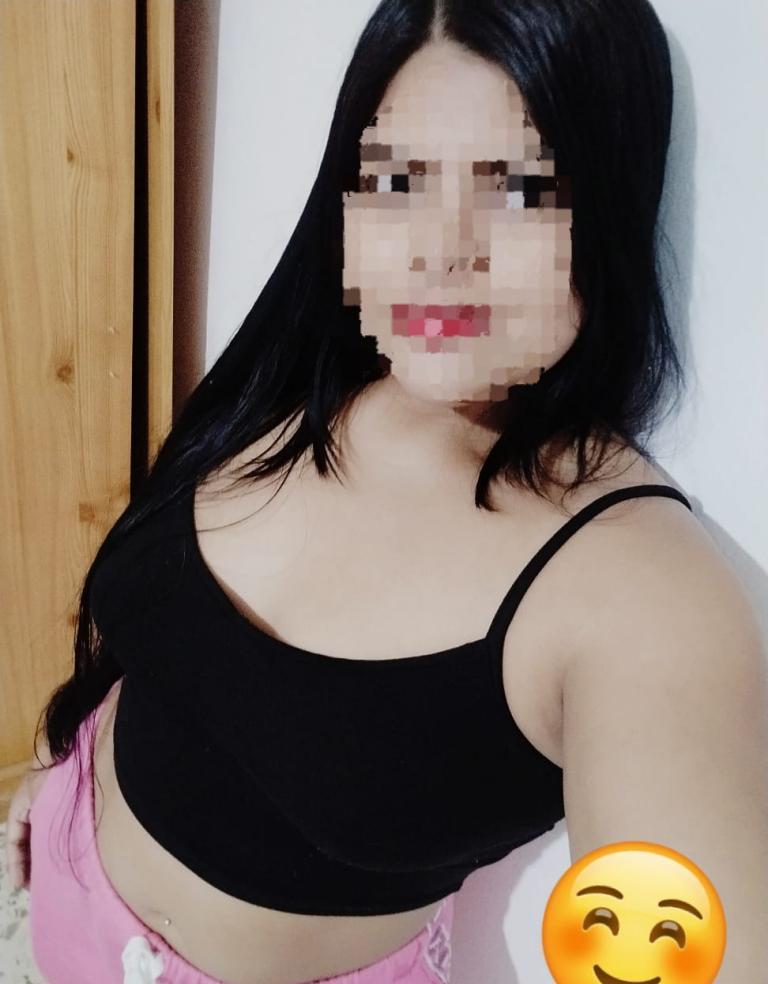 677898398 | MONSERRAT | Chica