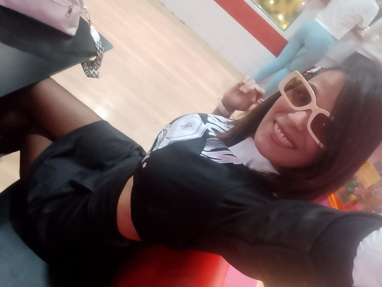 611273348 | REBECA | Chica