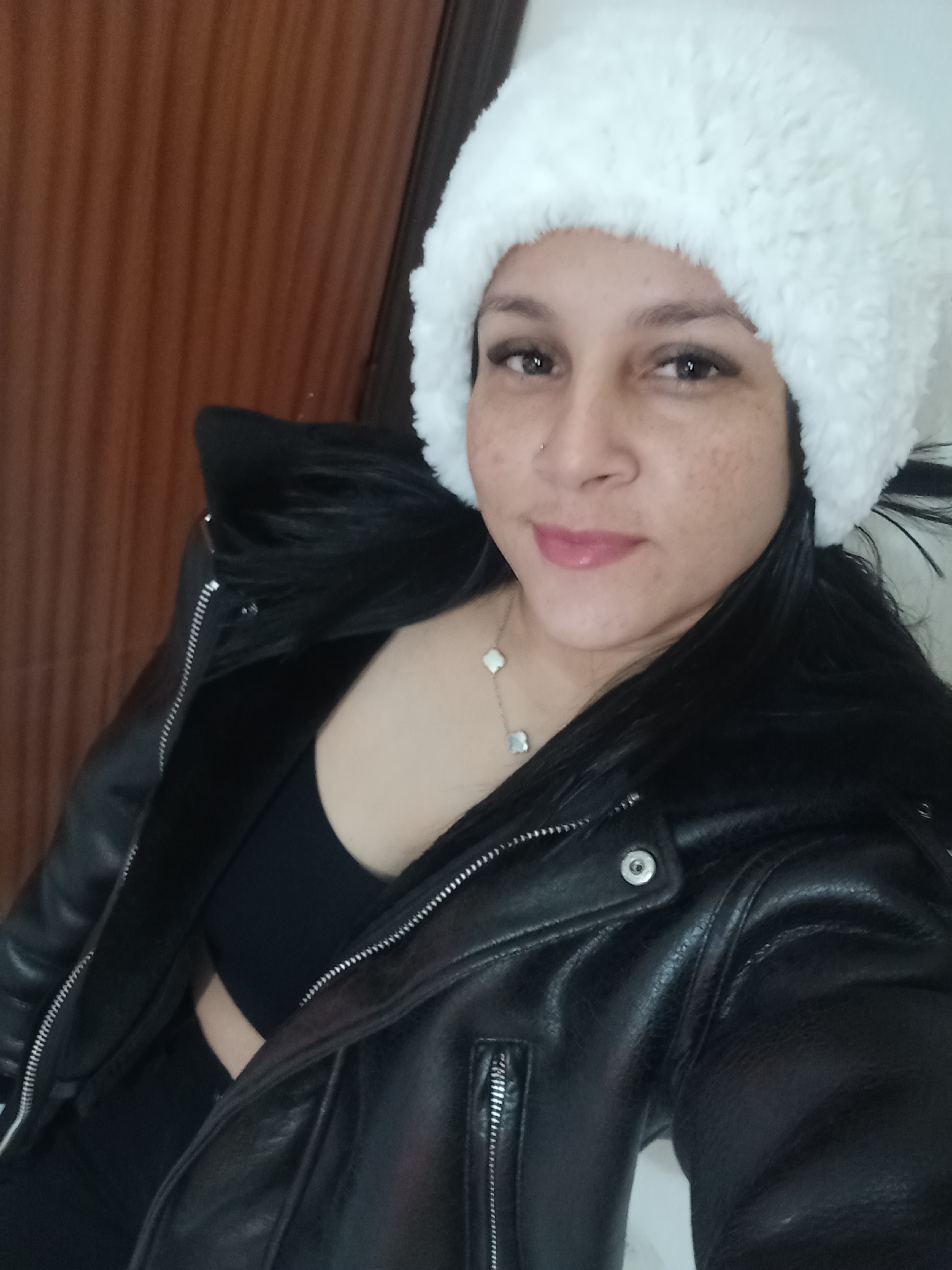 658359621 | SOFíA | Chica