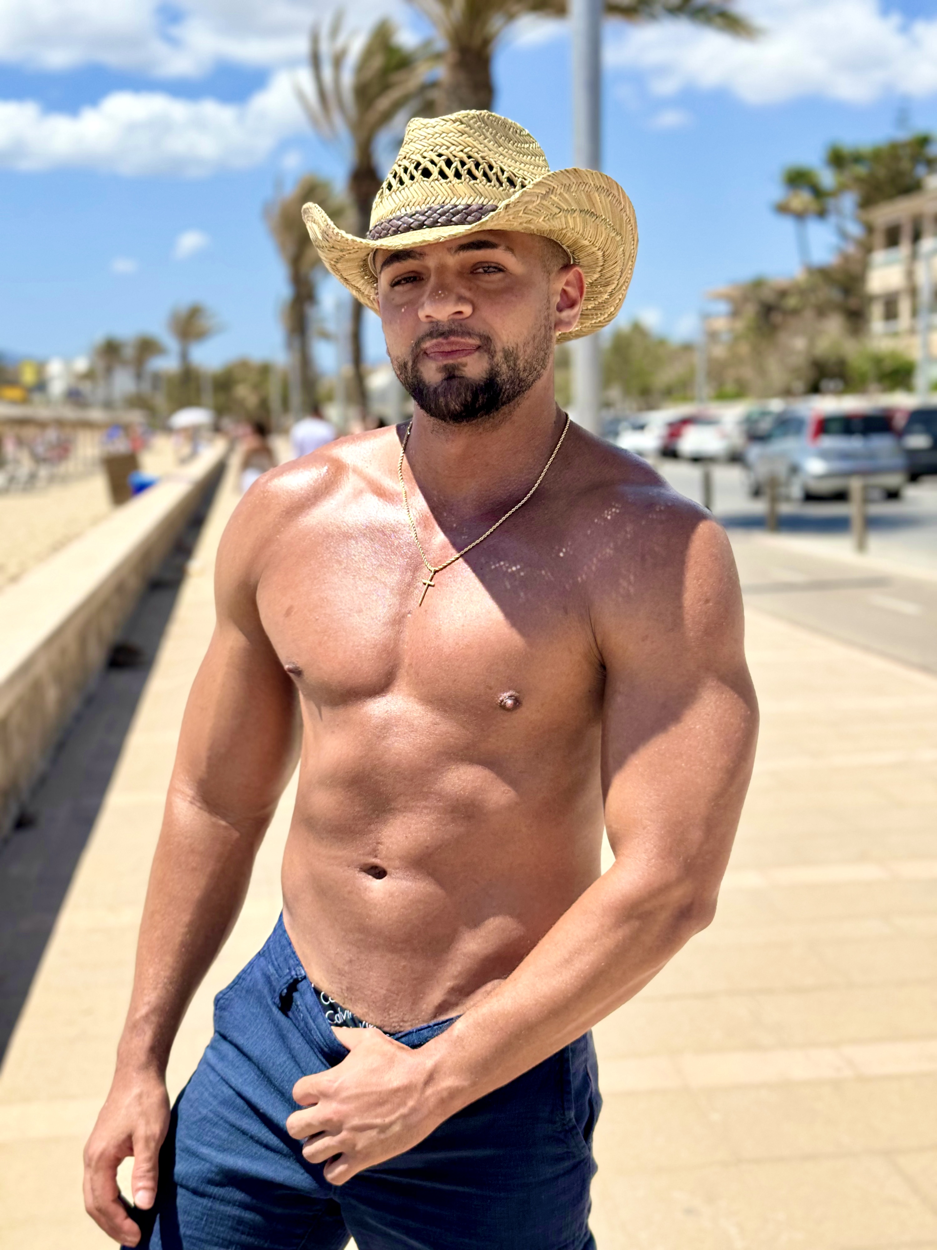 683162550 | WALTER CAIO | Chico