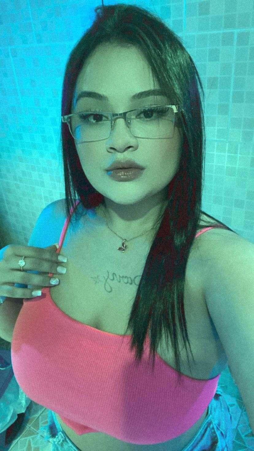 631713974 | ARIANA | Chica