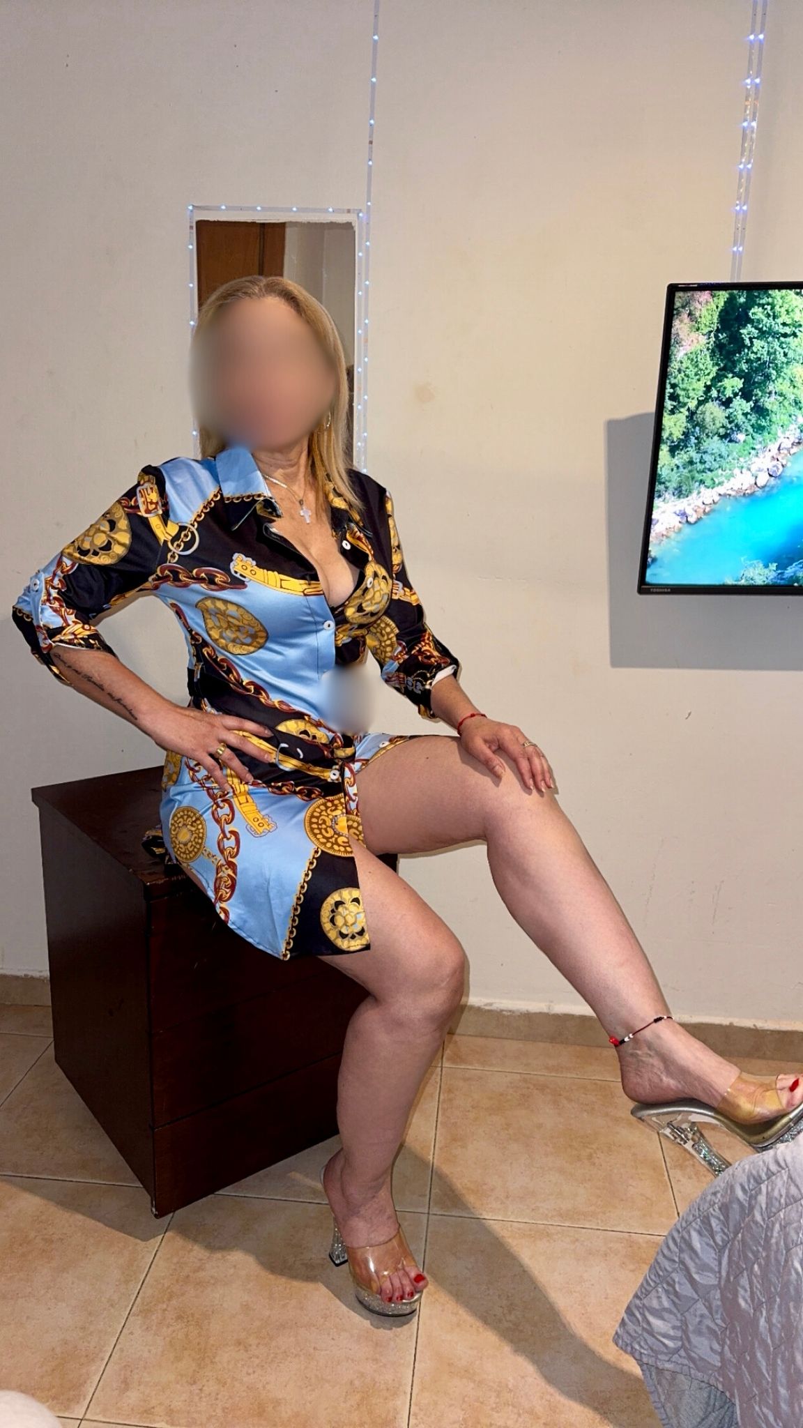 631029847 | KAROLINA | Chica