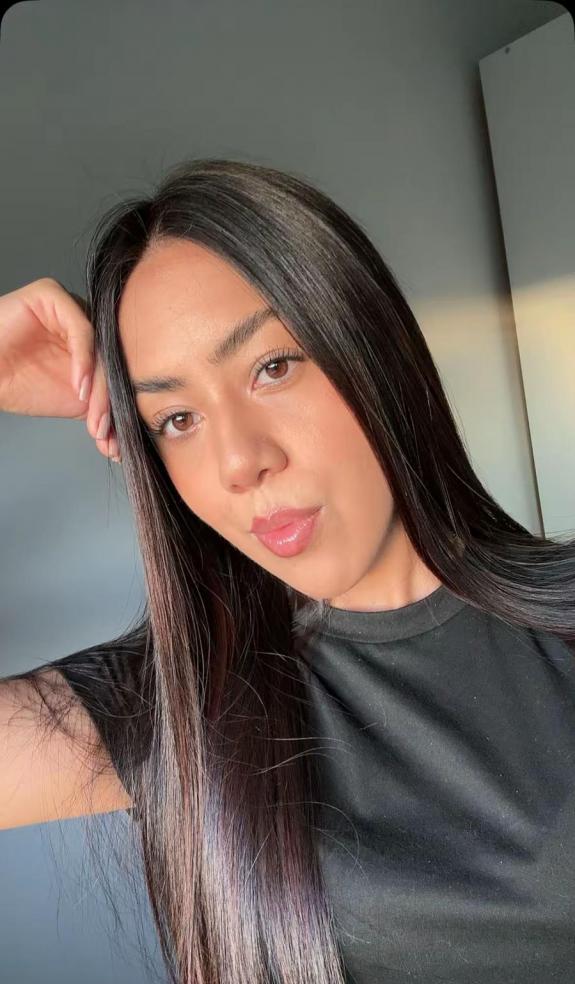 602867930 | DANIELA | Chica