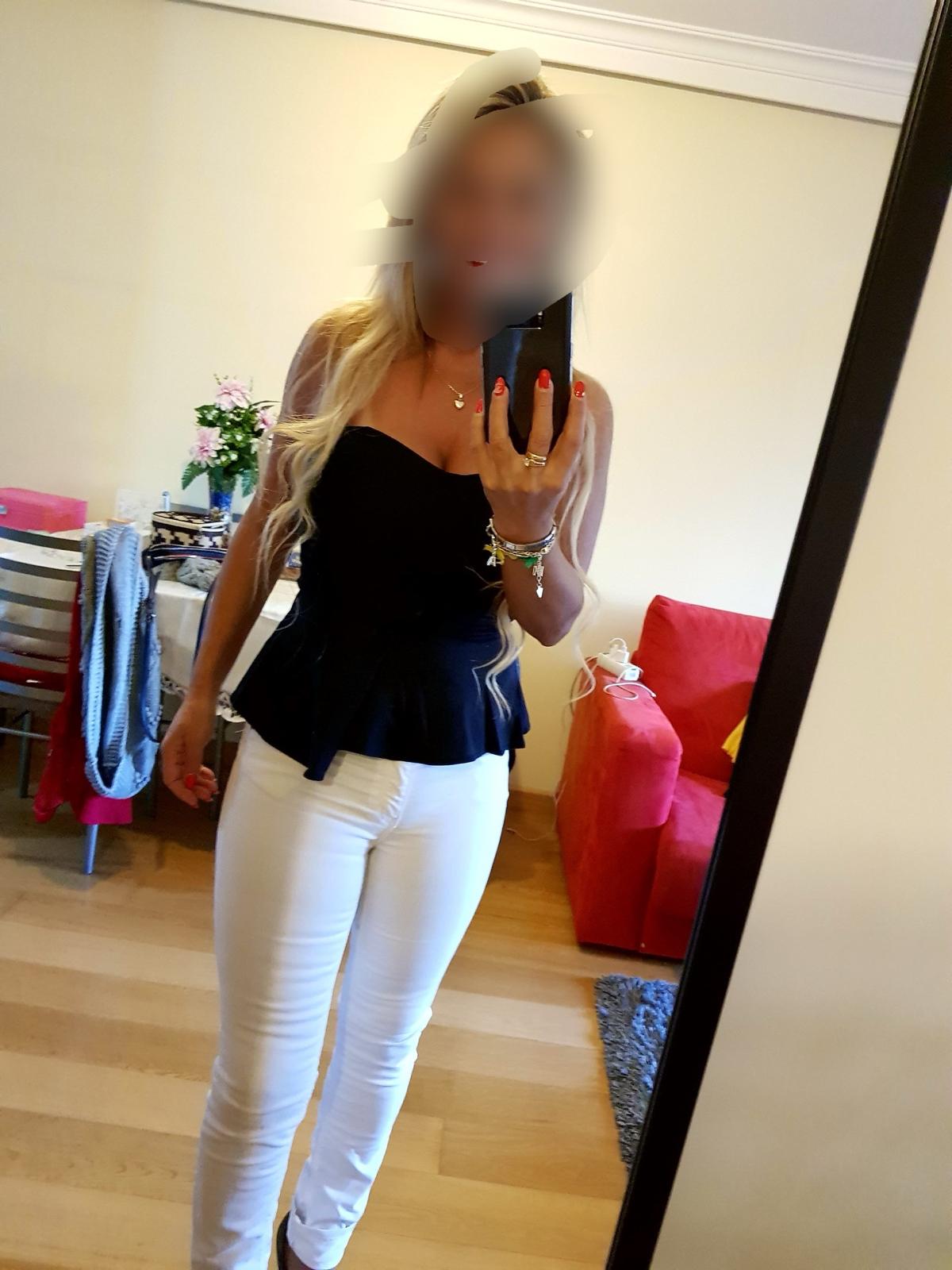 633683968 | KATIA | Puta