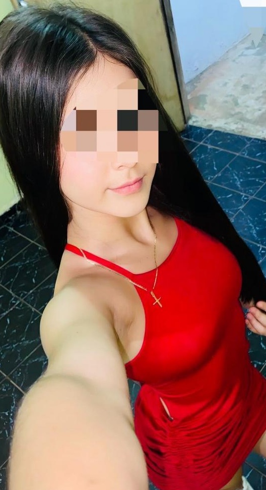 617478110 | FATNA | Chica