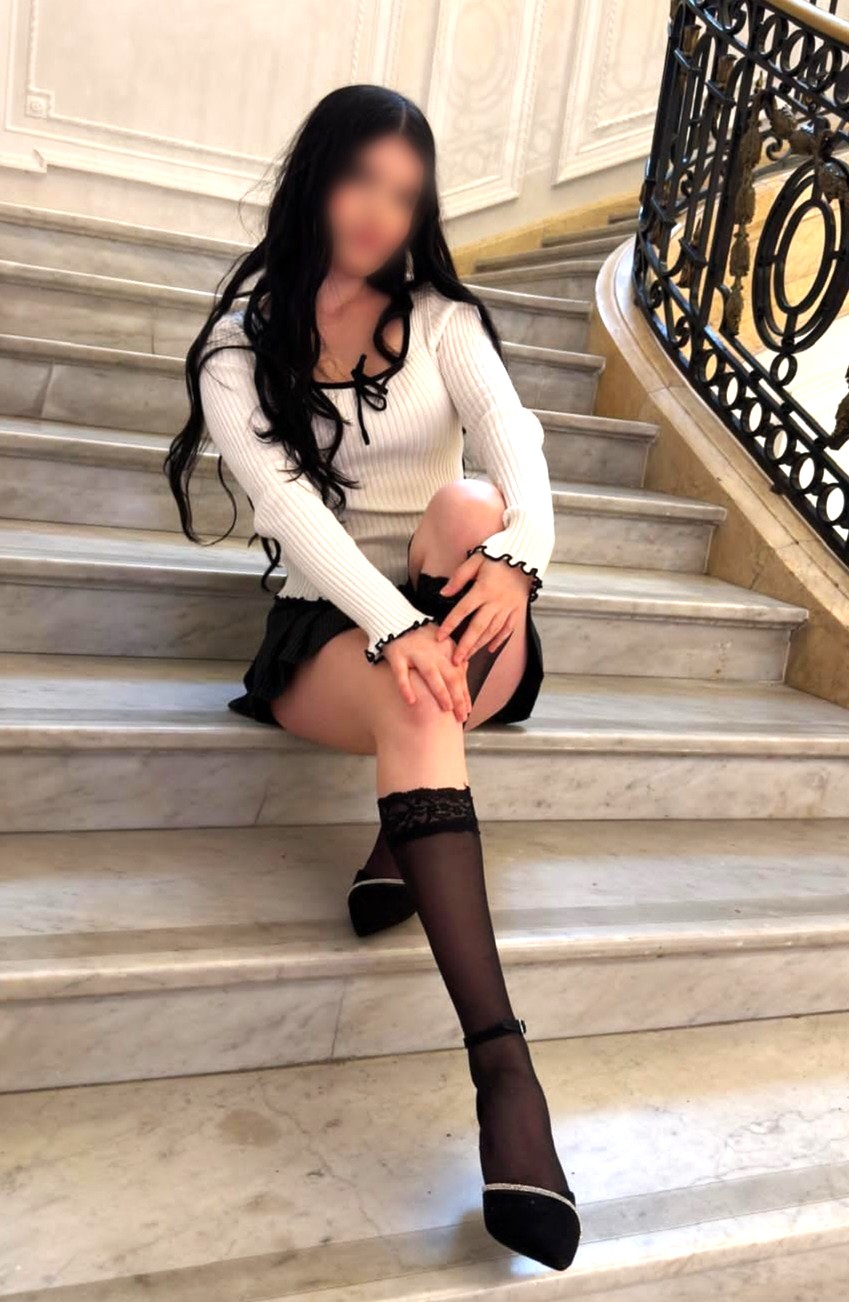 944436785 | LUNA | Escort