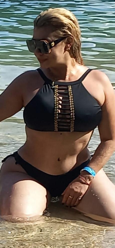 624337312 | XUXA | Chica