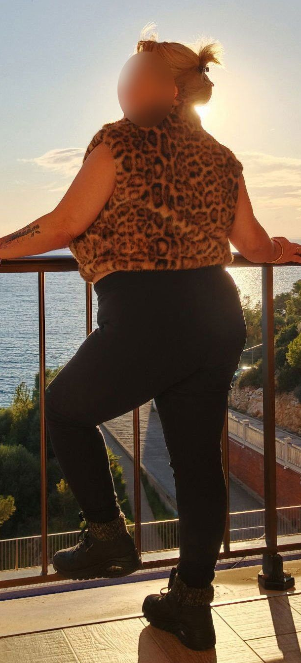 623733626 | MARIANA | Chica