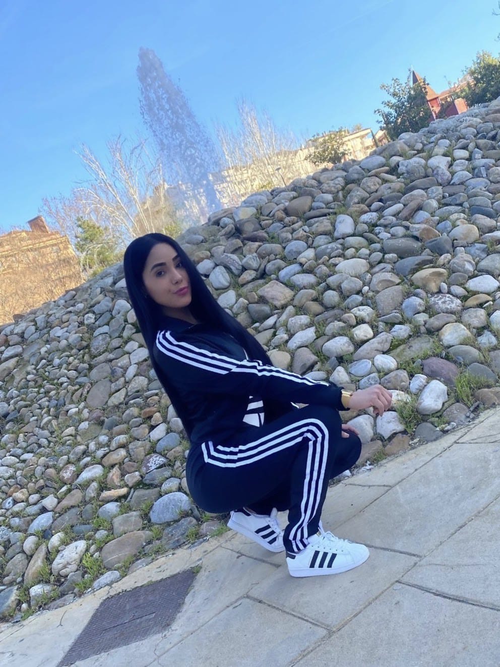 624320174 | SOPHIA | Chica