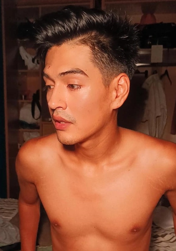 643660497 | LATINO | Chico