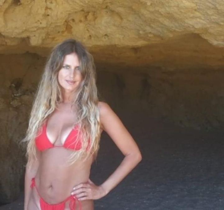 622744918 | ISTHAR ESTRELLA | Chica