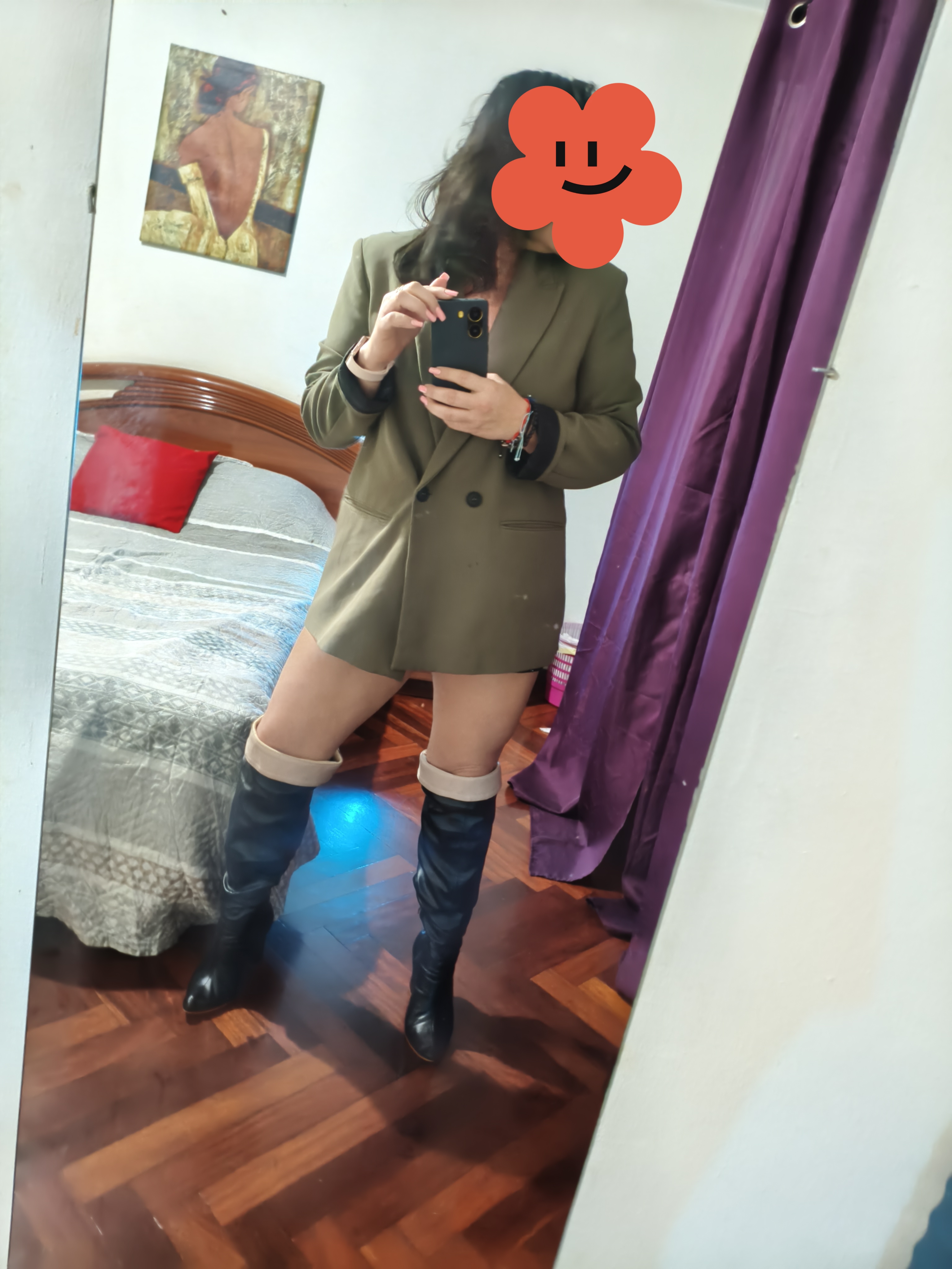 633385784 | AGATHA | Chica