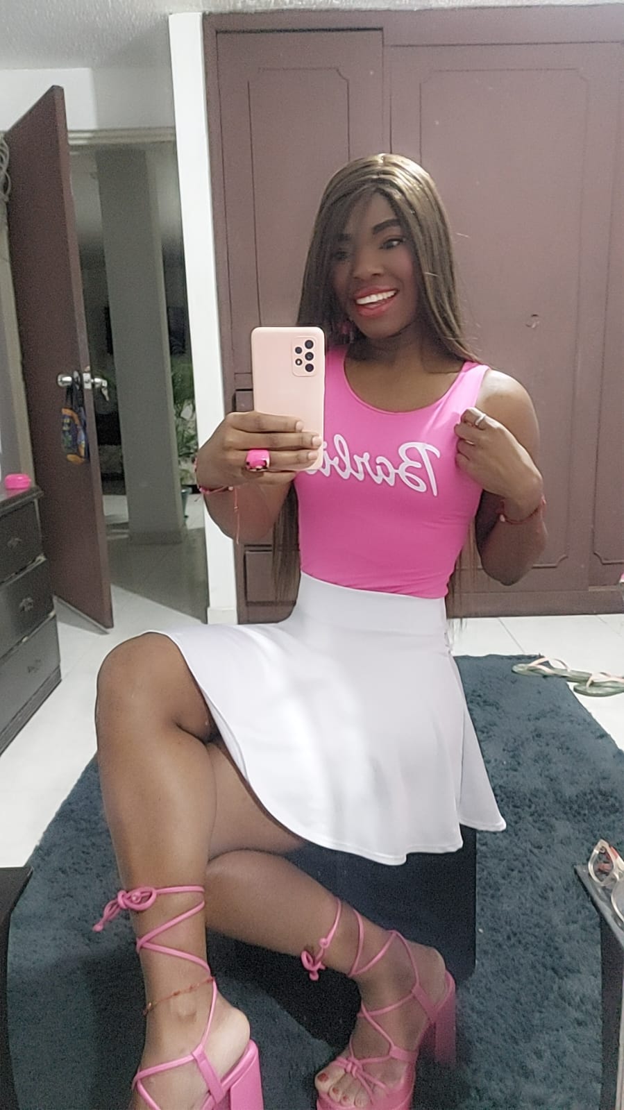 631399497 | VICTORIA | Chica