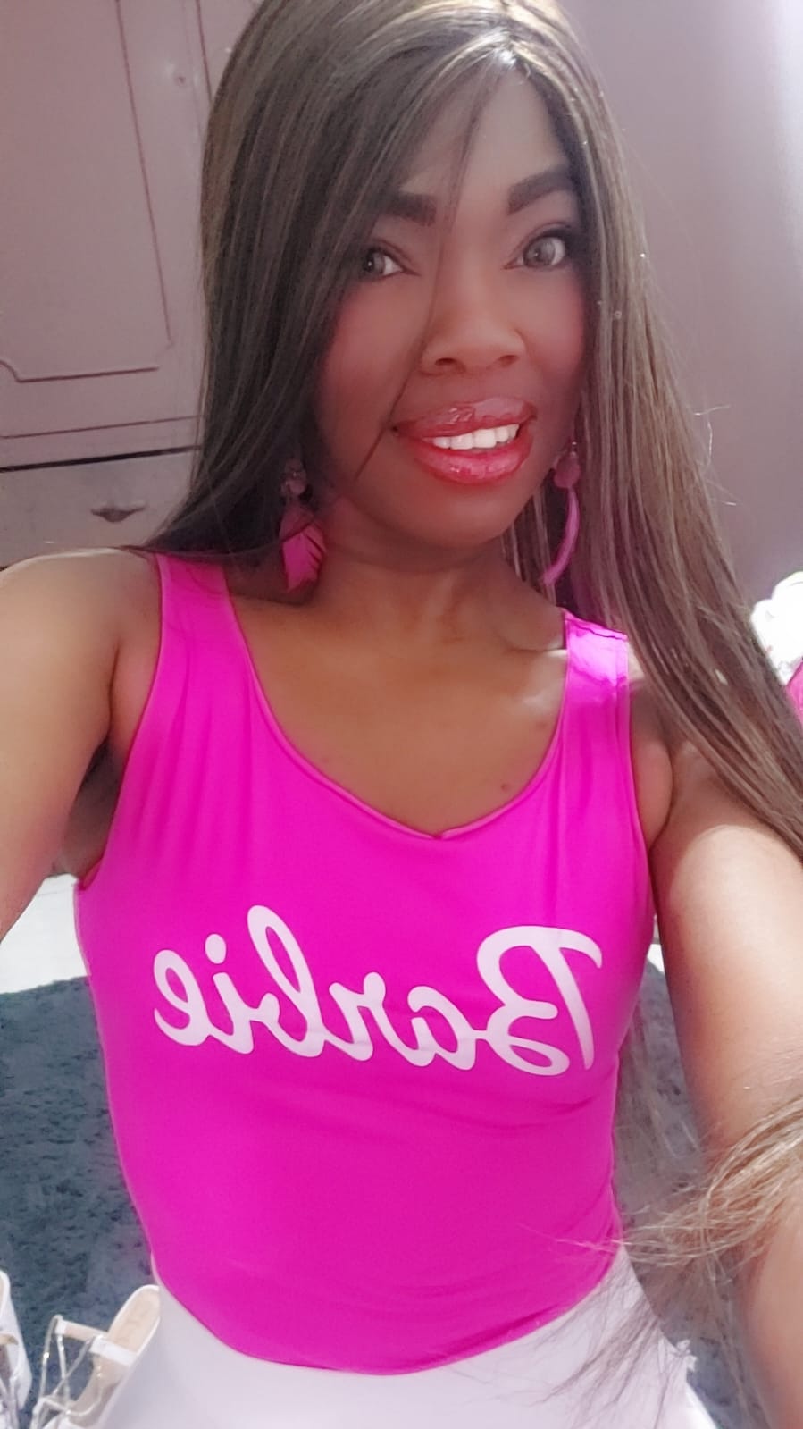 631399497 | VICTORIA | Chica