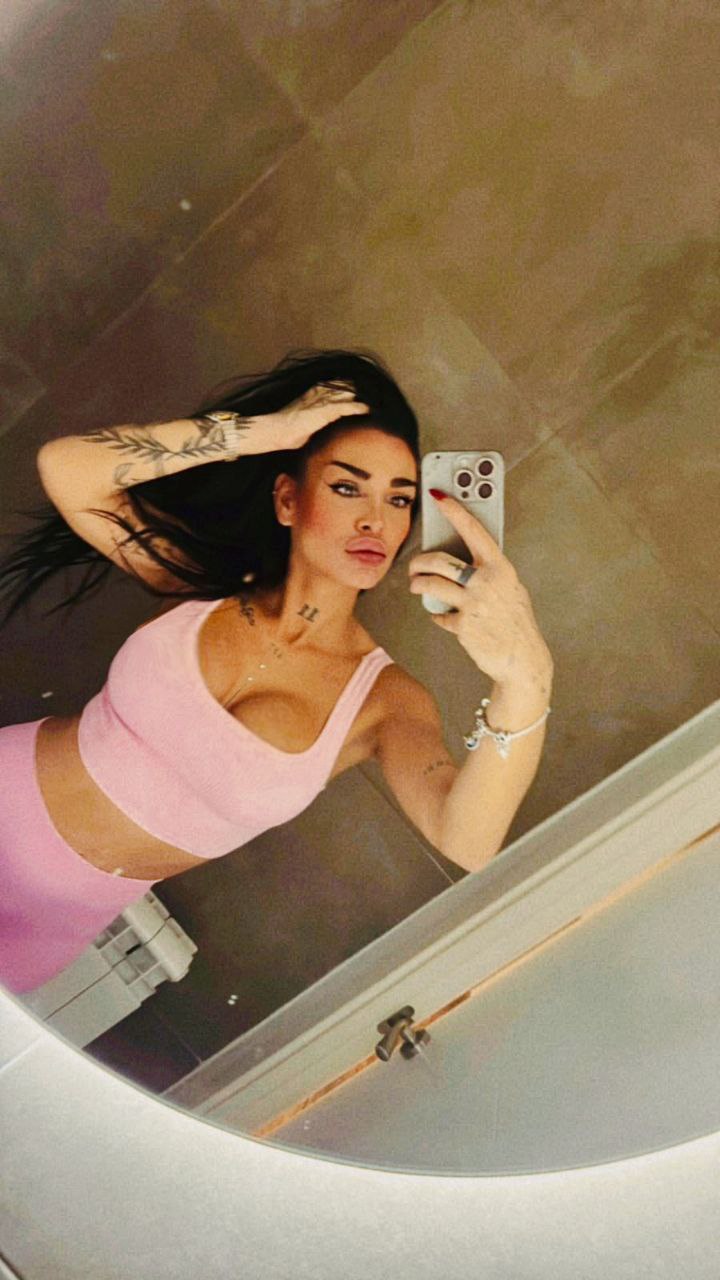 632570333 | BEA | Chica