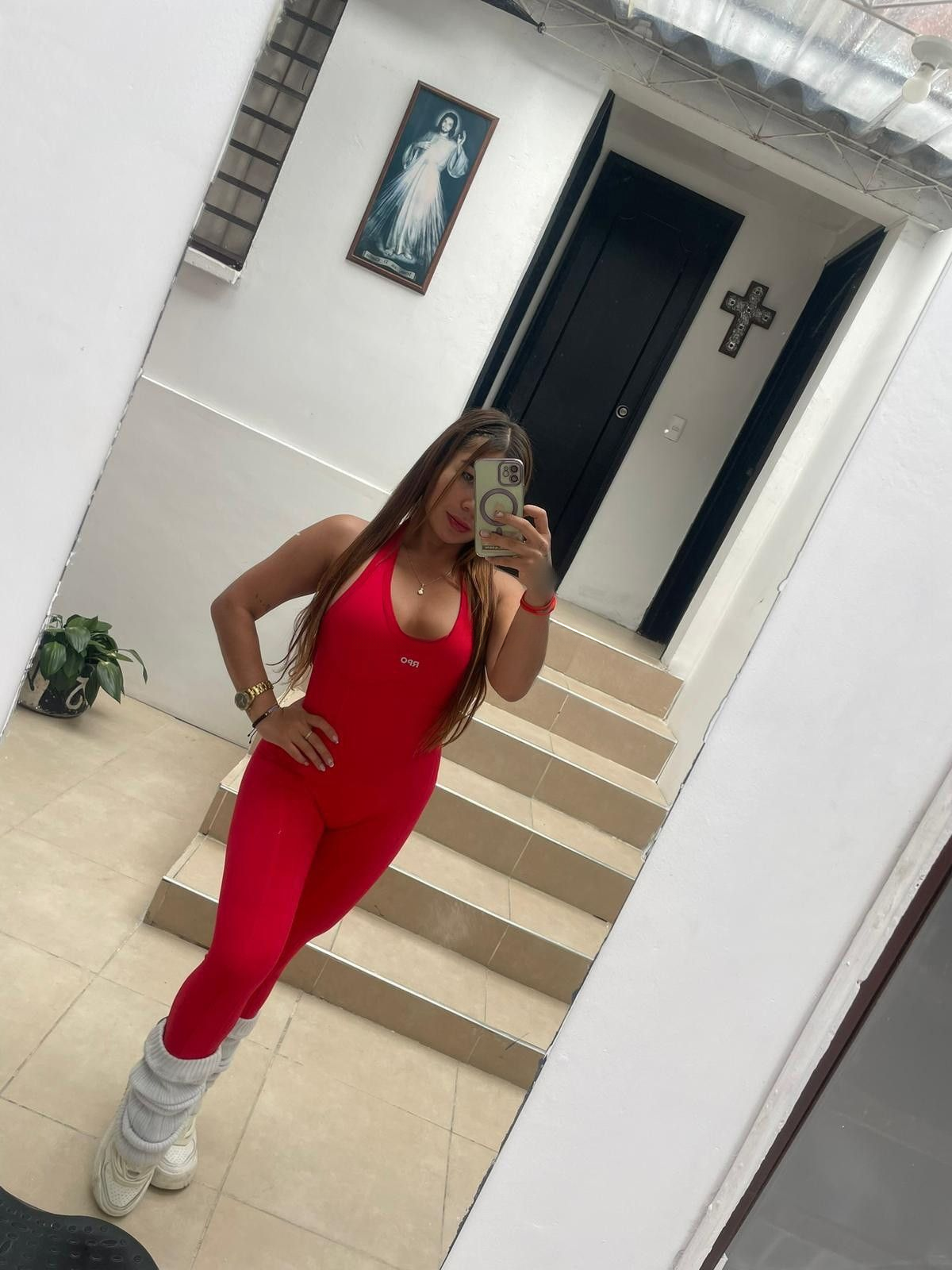 633409708 | SALOMÉ | Chica