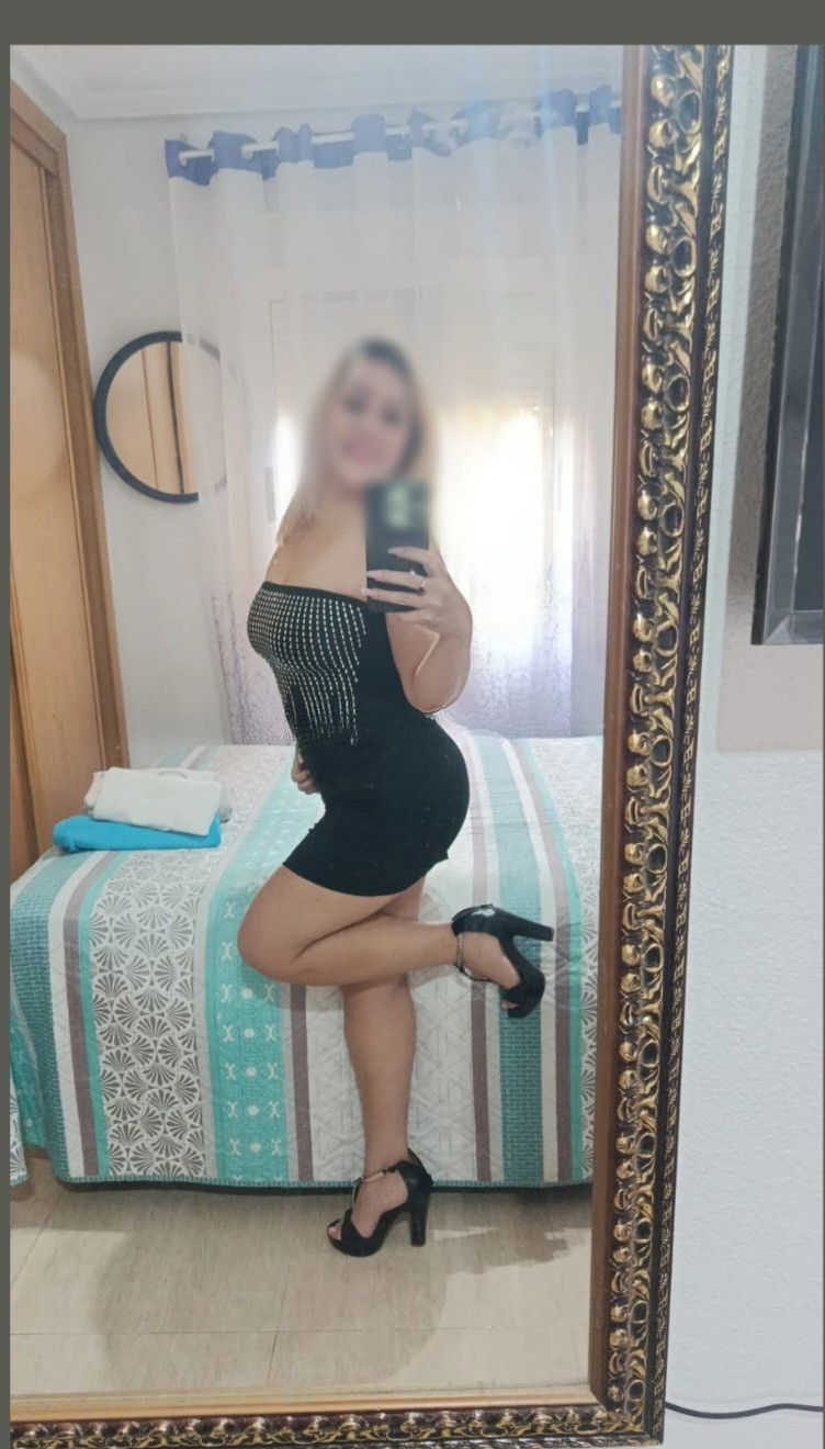658231842 | VICTORIA | Chica