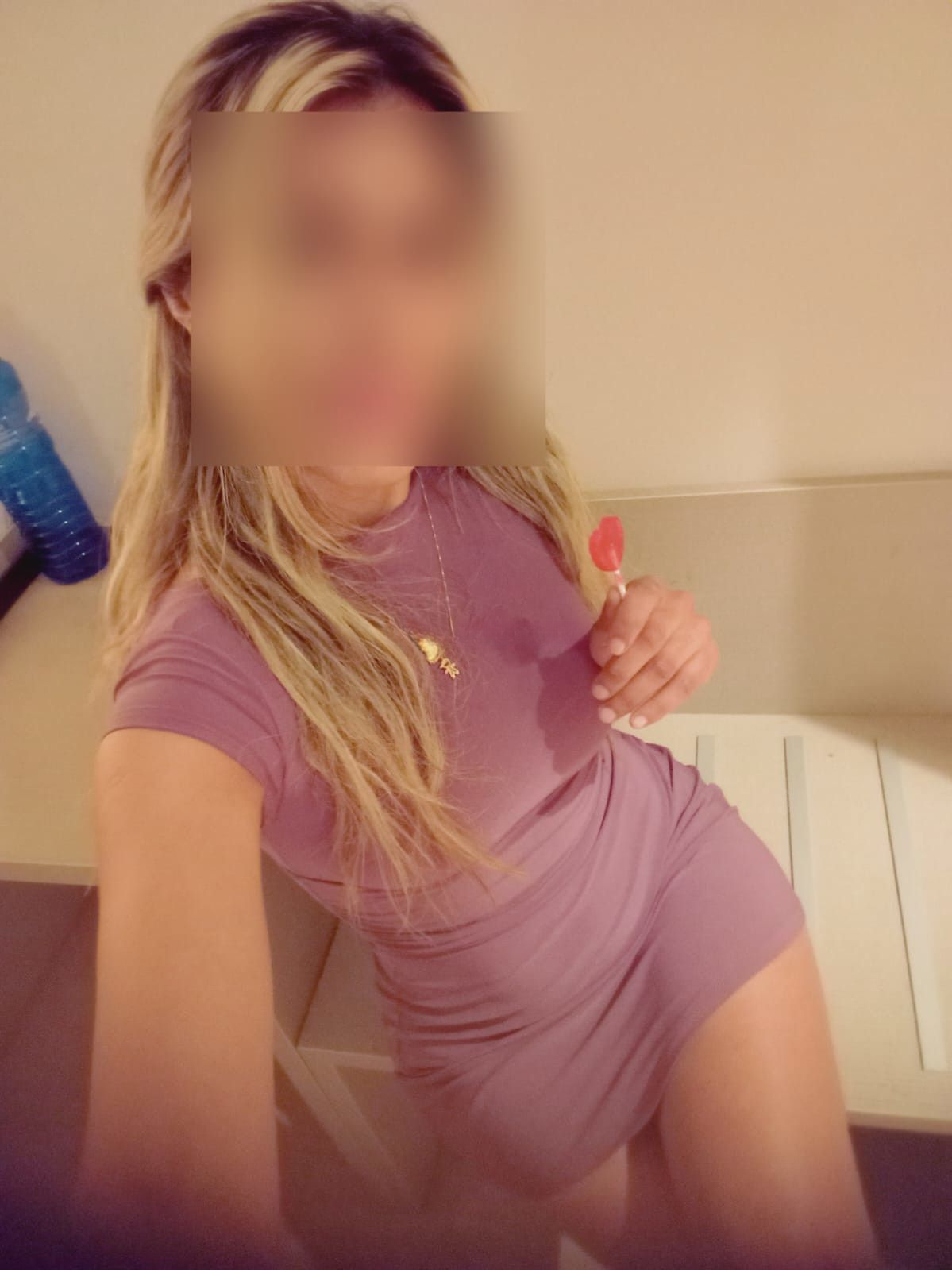 624341321 | NICOLE | Chica