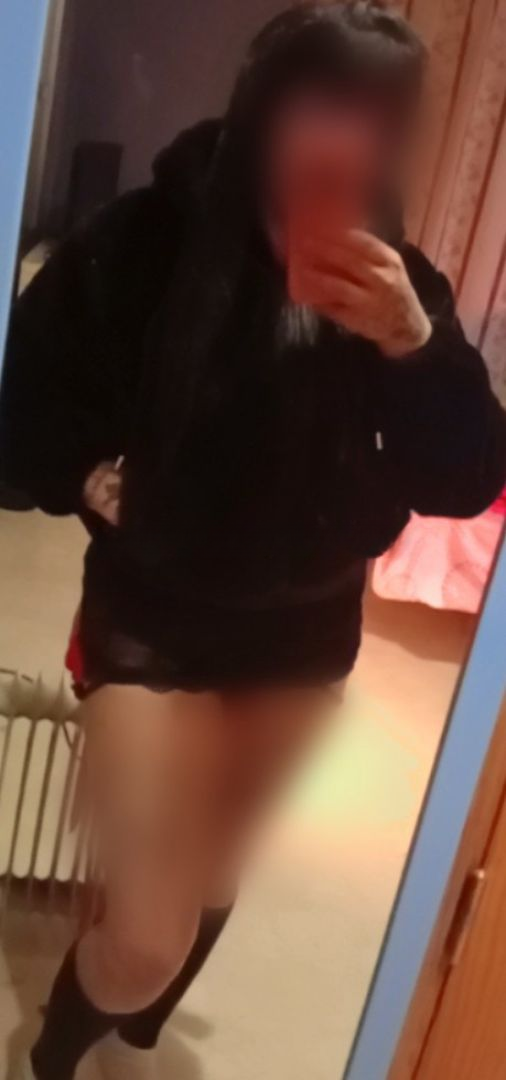 614857139 | AGATHA | Chica