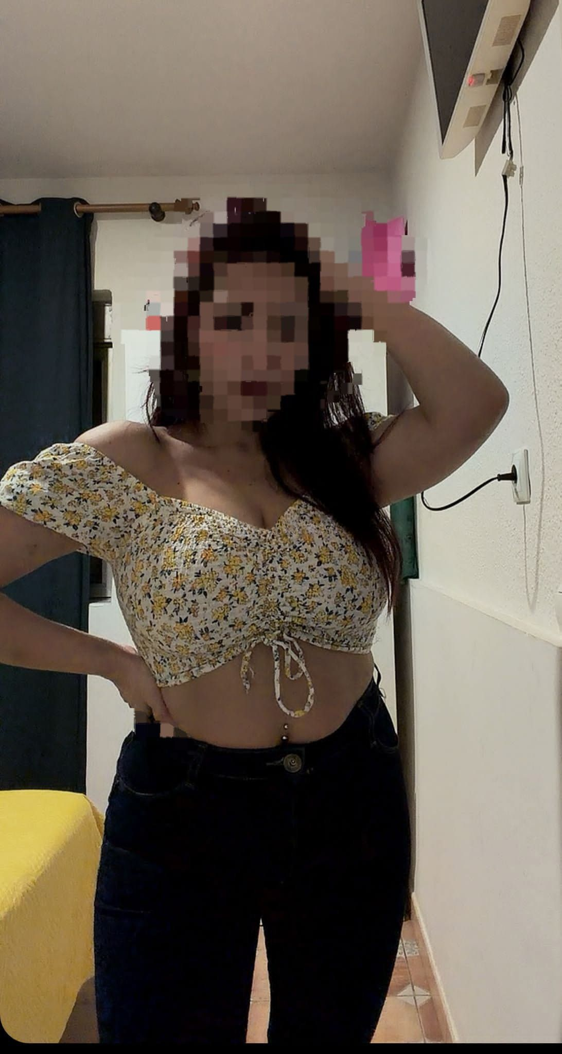 624332748 | ADRI | Chica