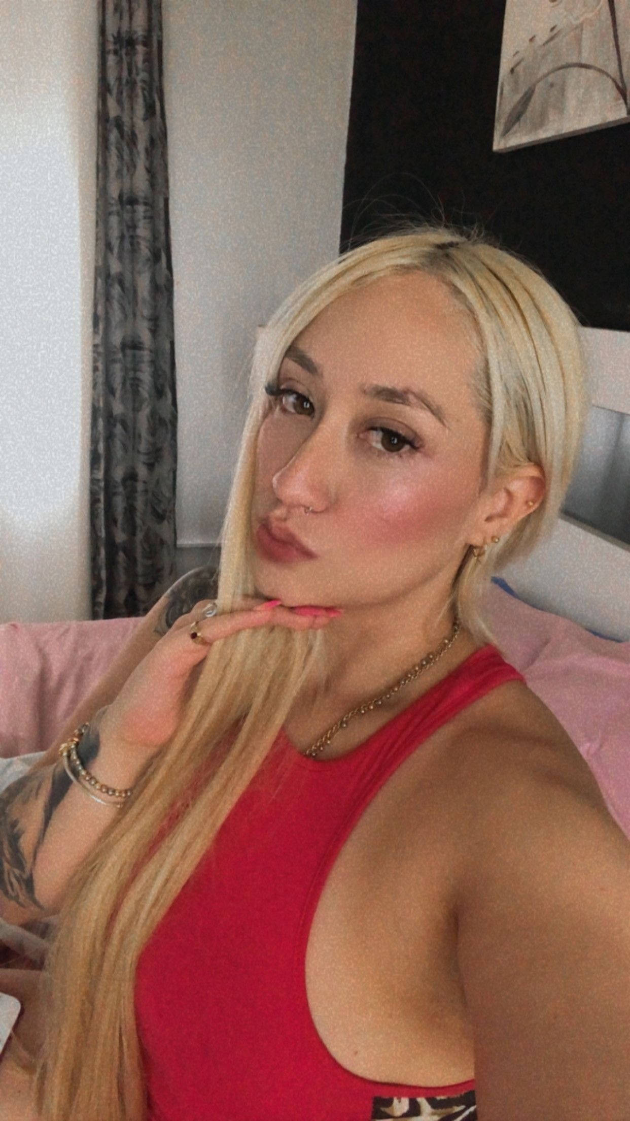 603614066 | VIOLETA | Chica