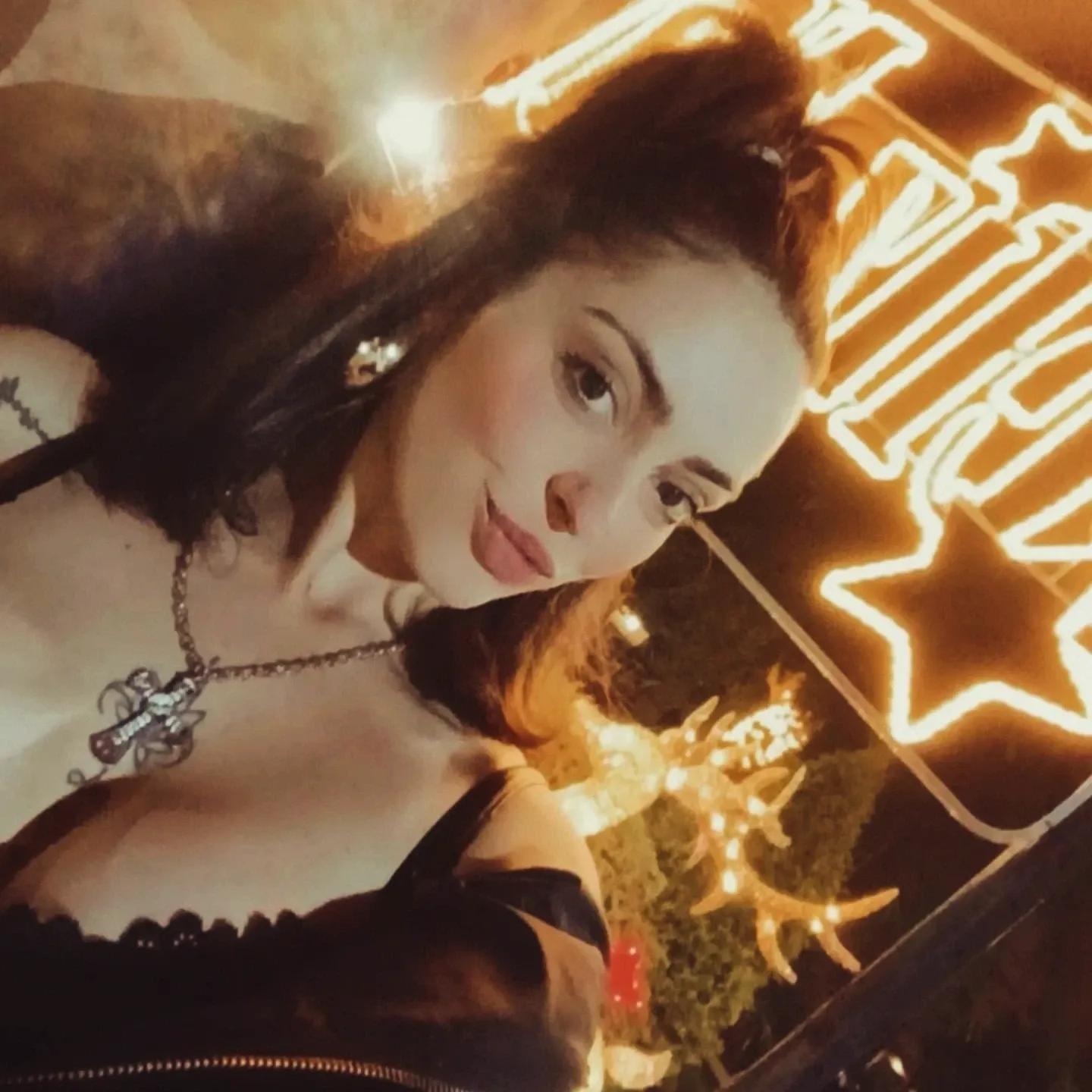 611654085 | LUCÍA | Chica