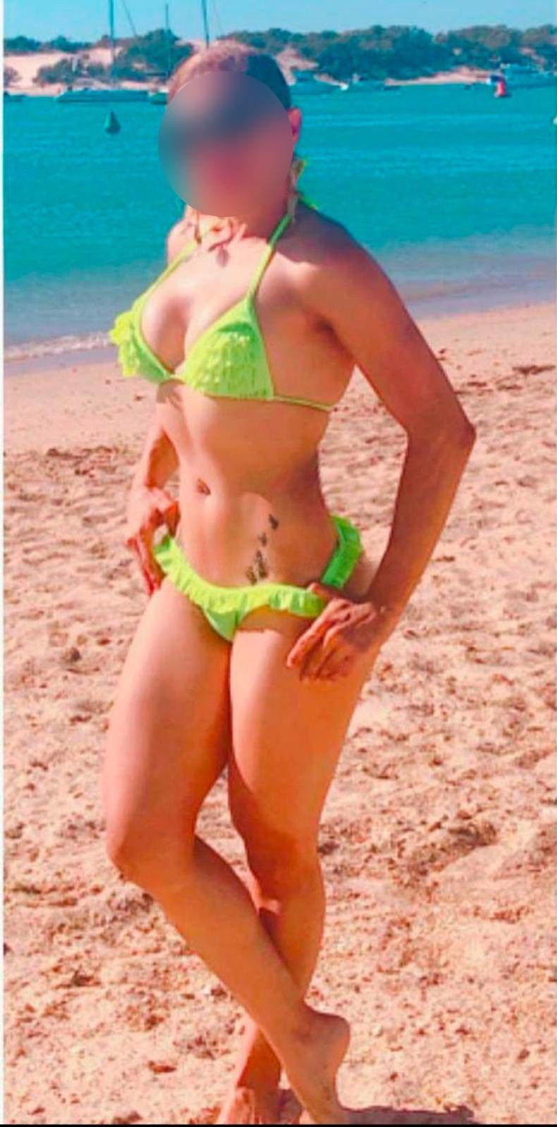 624404825 | MICHELLY | Chica