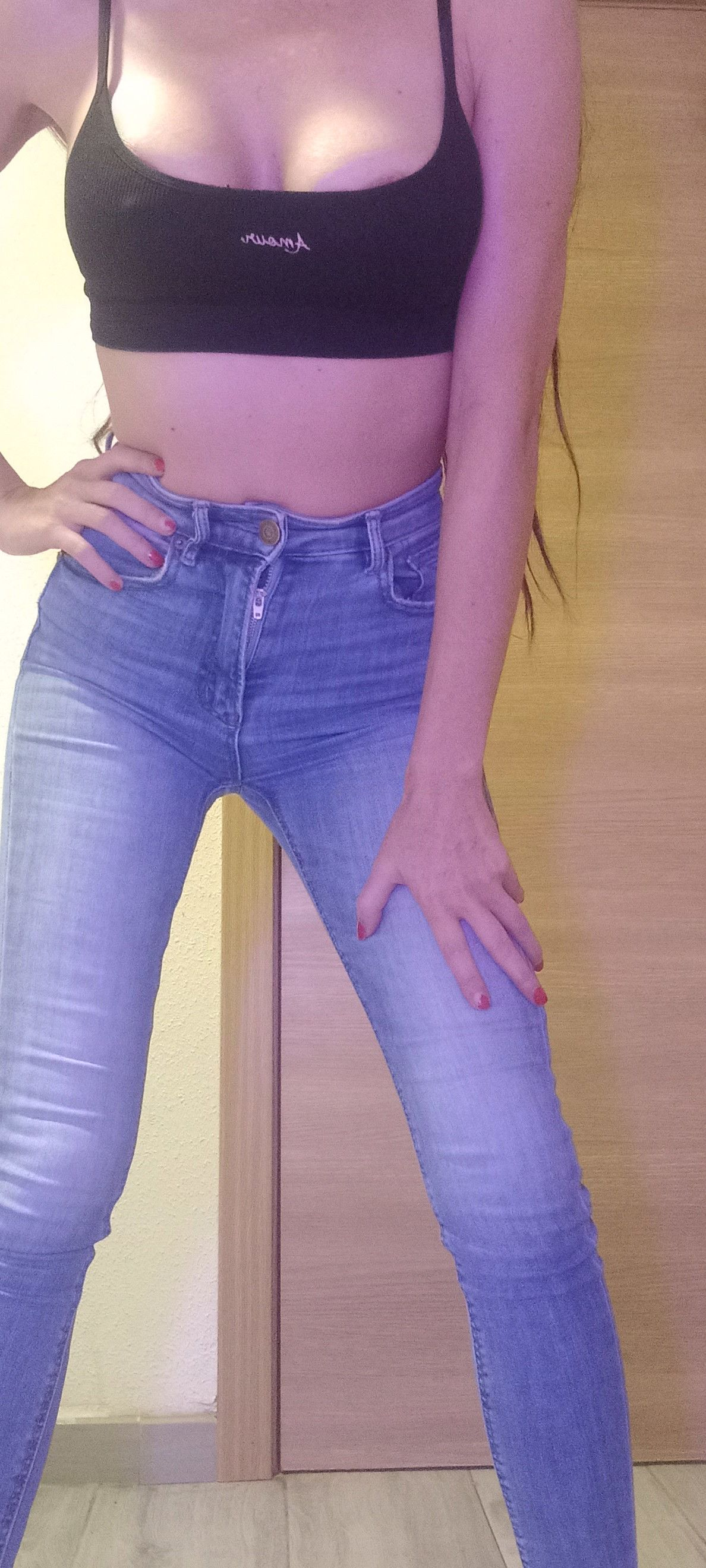 667396138 | SANDRITA | Chica