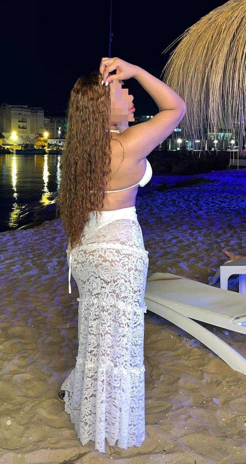 687724200 | CELESTE | Chica