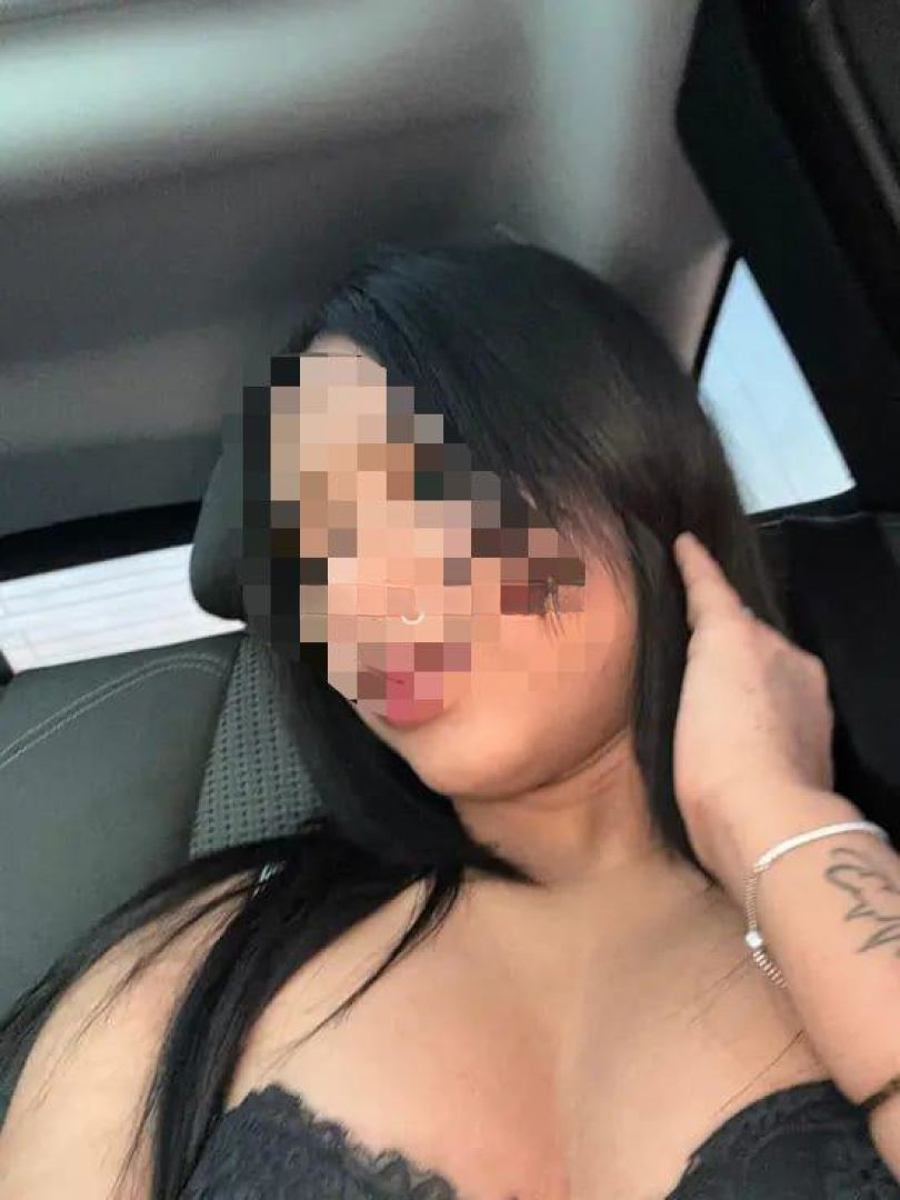 687724200 | CELESTE | Chica