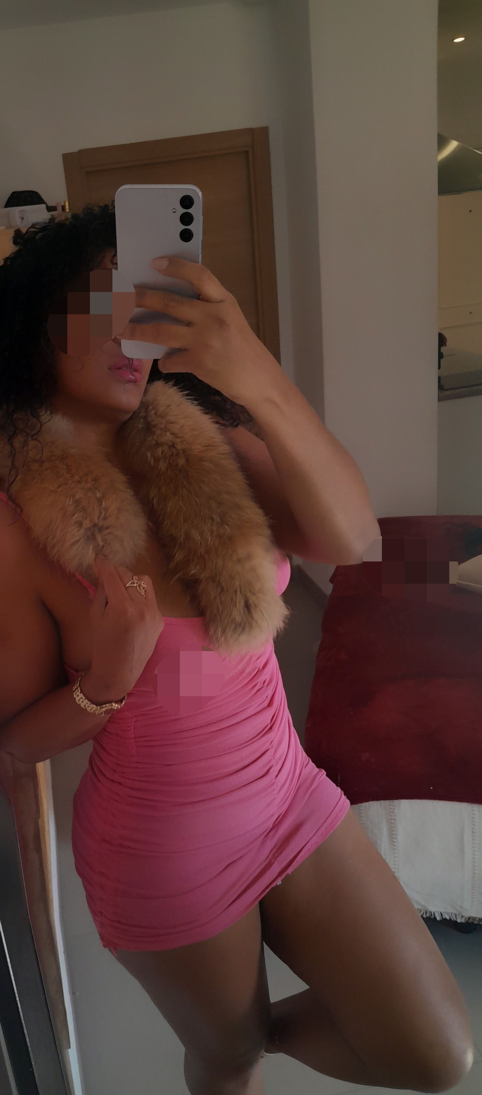 617061125 | NAHOMI JADE | Chica