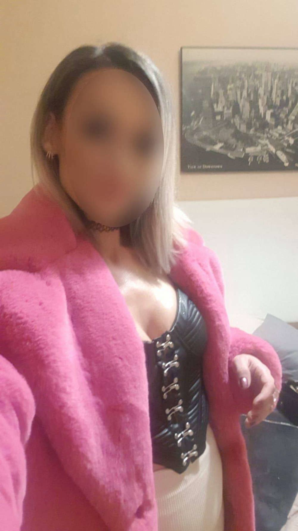 623530368 | DANIELA | Chica