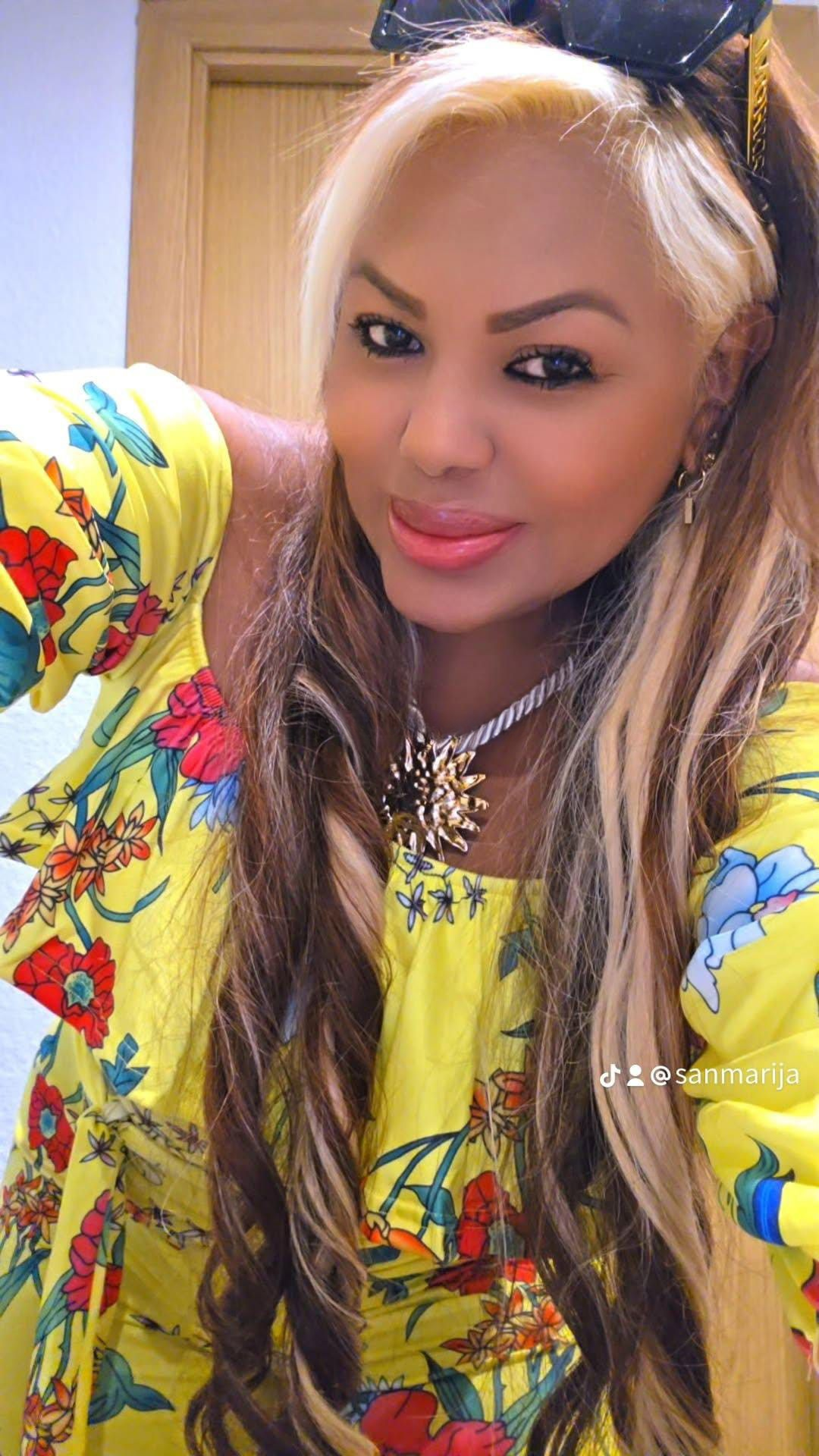 614702696 | SANDRY | Chica