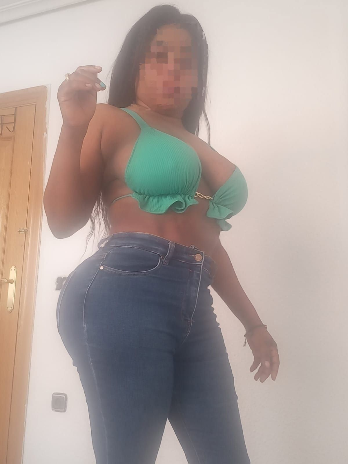 623916473 | ANDREA | Chica