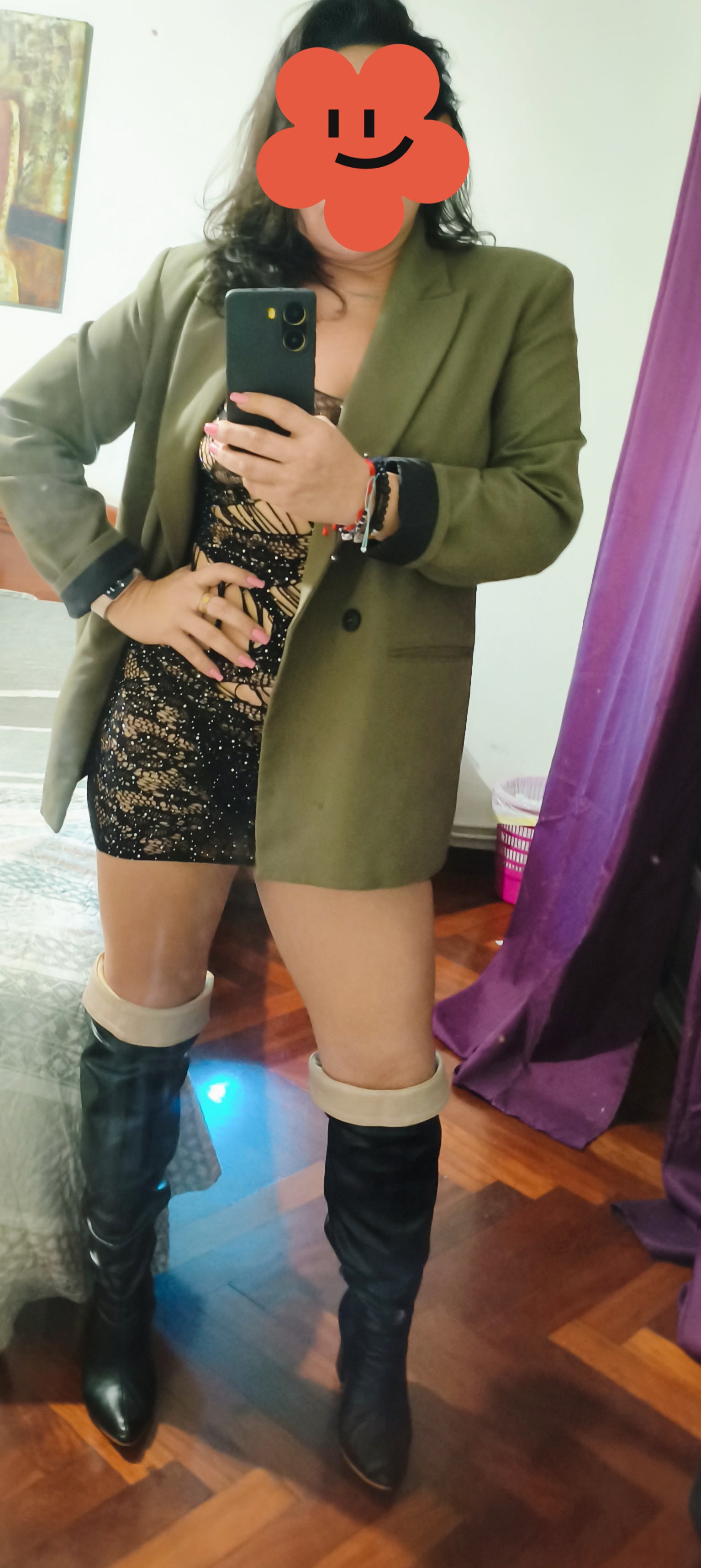 633385784 | AGATHA | Chica