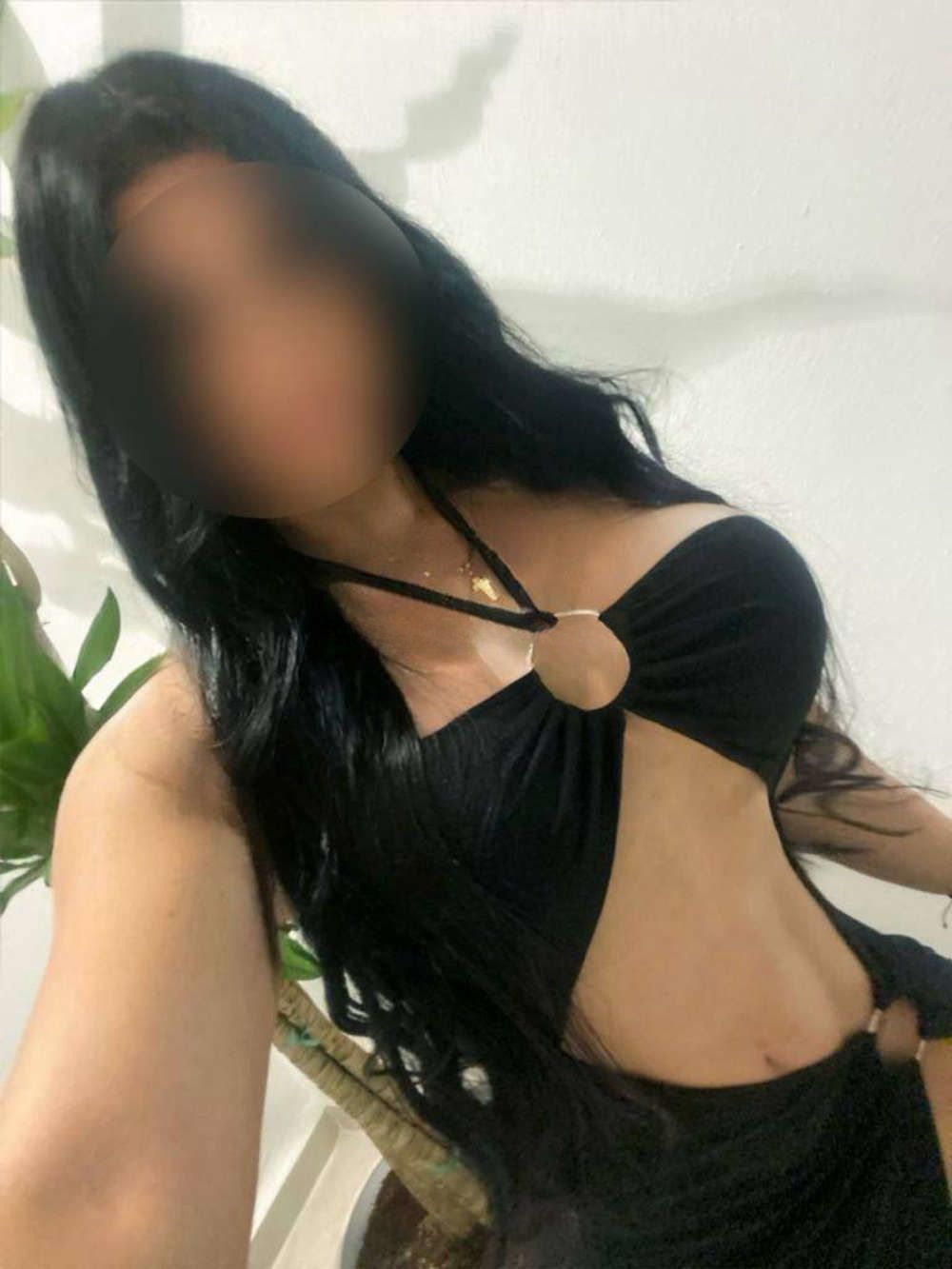 653268066 | ANDREA | Chica