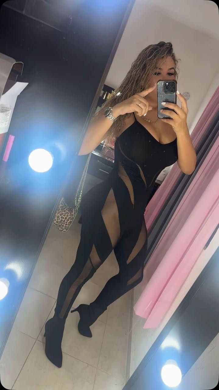 611331328 | VICKY | Chica