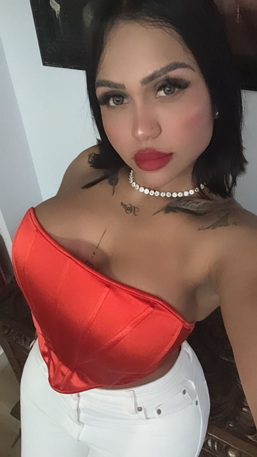 641084209 | MARTINA | Chica