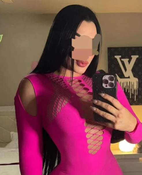 613921046 | ANDREA | Chica