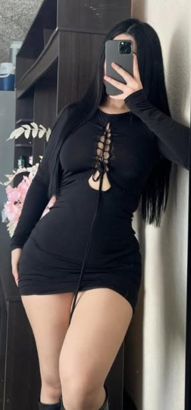 664294956 | EMILIA | Chica