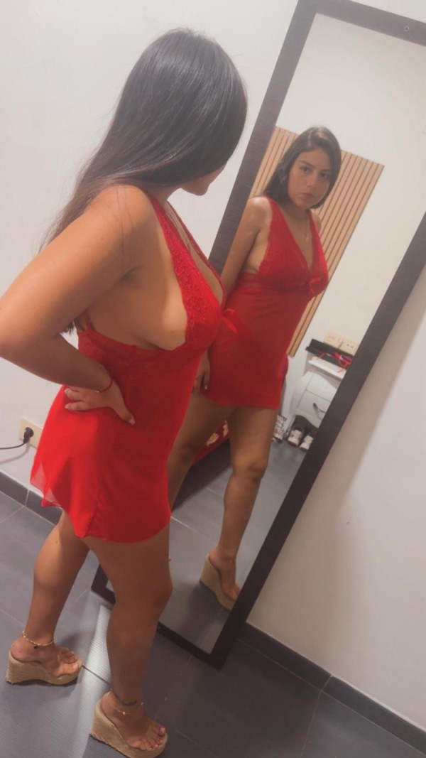 602475803 | LUCIA | Chica